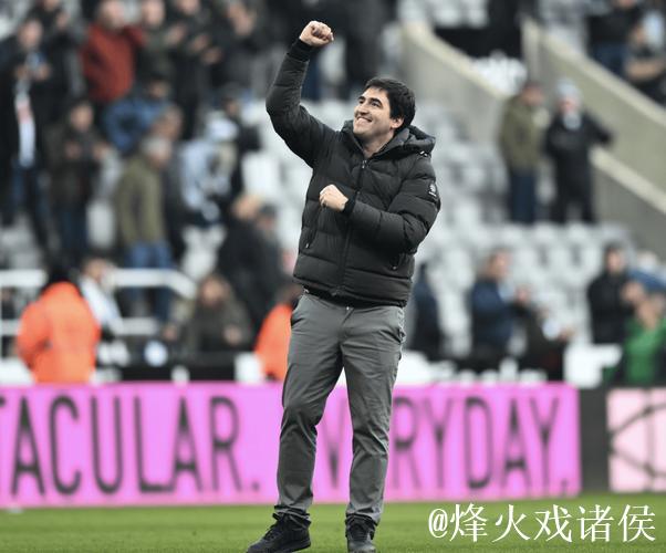 伊劳拉：双方进攻明显强于防守，最后我们错失两次绝好机会